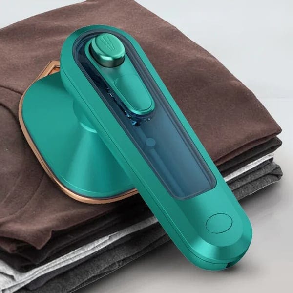 Mini portable steam iron